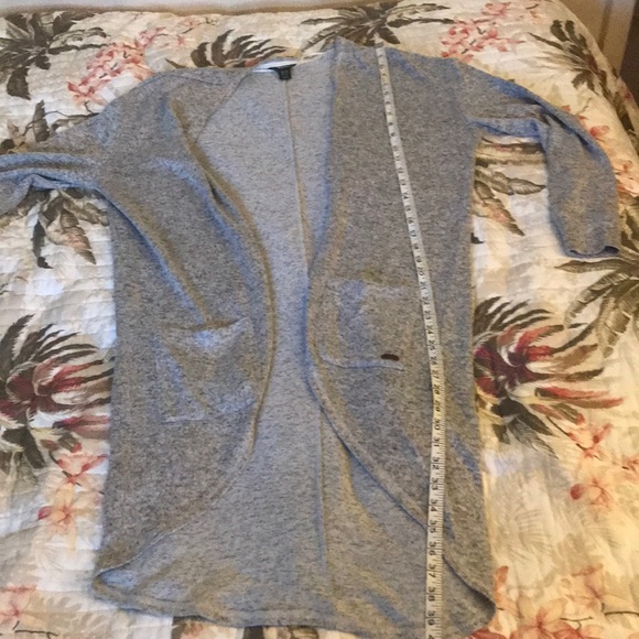 Roots Grey sweater - Picture 5 of 5